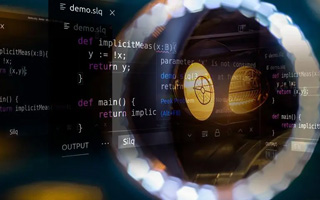 防城港 api php源码,下载的php源码怎么运行呢？